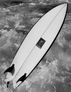 PUKAS 5'10" CHRIS CHRISTENSON PEGASO TWIN FIN BLACK -Driff Surf Store pukas chris christenson 5 10 pegaso twin fin black 3